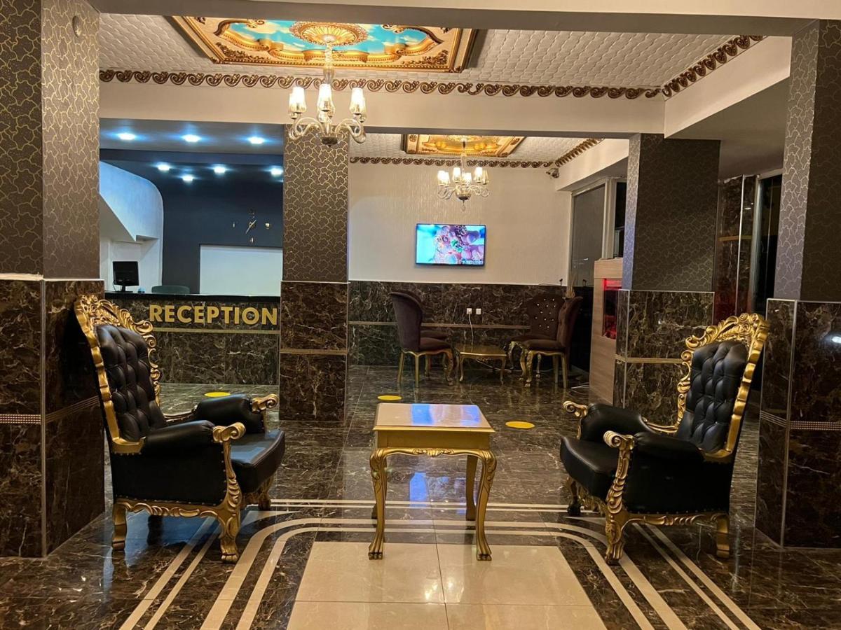 Grand Black Hotel Мерсин Екстериор снимка