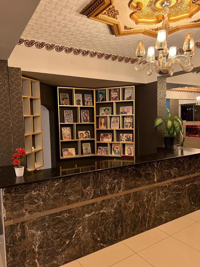 Grand Black Hotel Мерсин Екстериор снимка