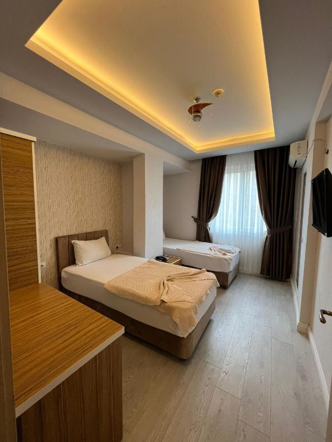 Grand Black Hotel Мерсин Екстериор снимка